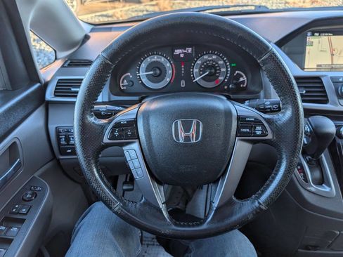 Used 2015 Honda Odyssey EX-L image 21