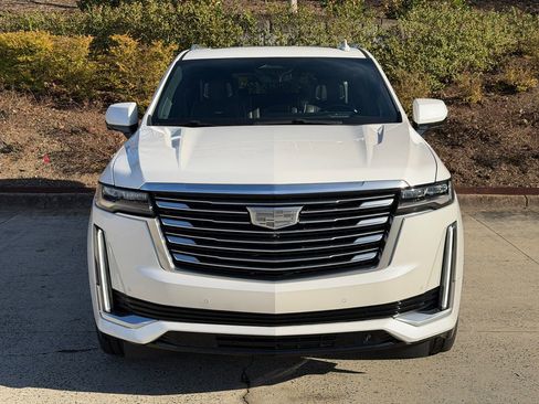 Used 2021 Cadillac Escalade Premium Luxury Platinum image 8