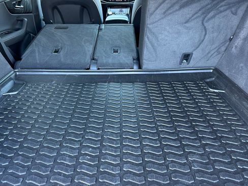 Certified 2023 Audi Q8 Premium Plus w/ Premium Plus Package image 15