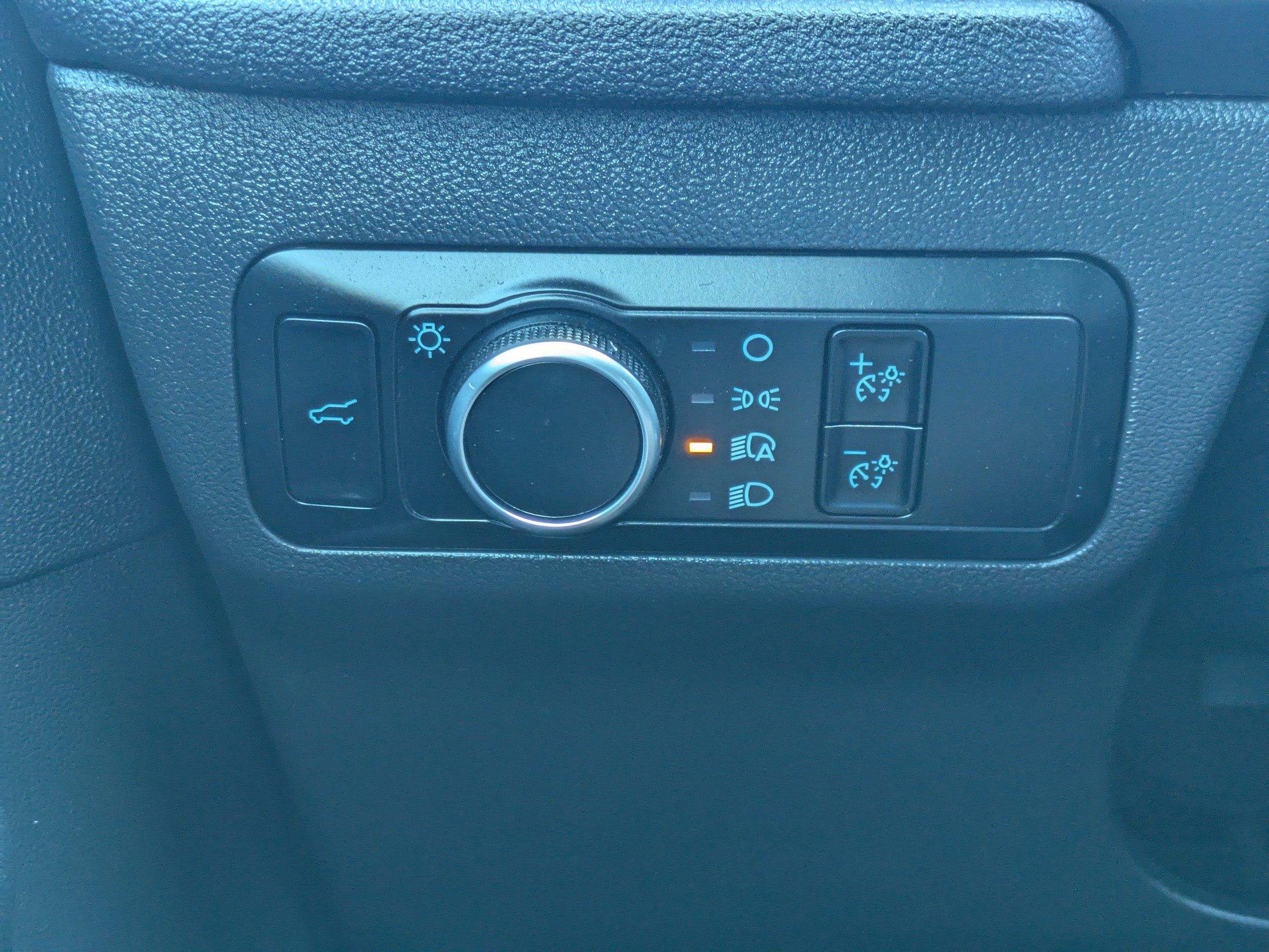 Used 2024 Ford Escape ST-Line w/ Tech Pack #1 FWD image 21