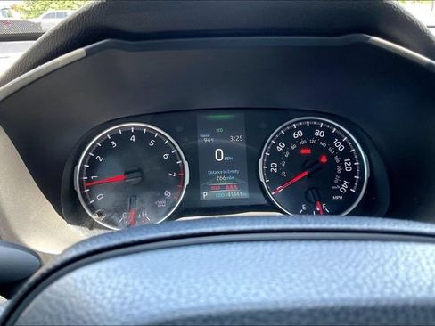 Used 2020 Toyota RAV4 LE FWD image 13