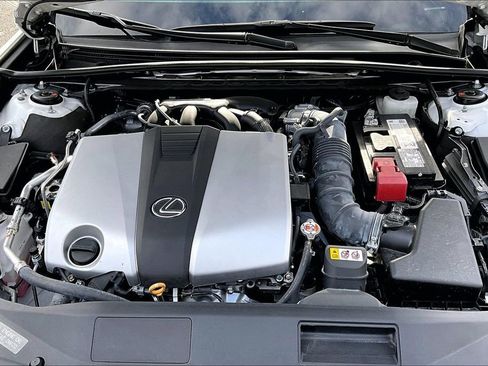 Used 2024 Lexus ES 350 w/ Premium Package image 21