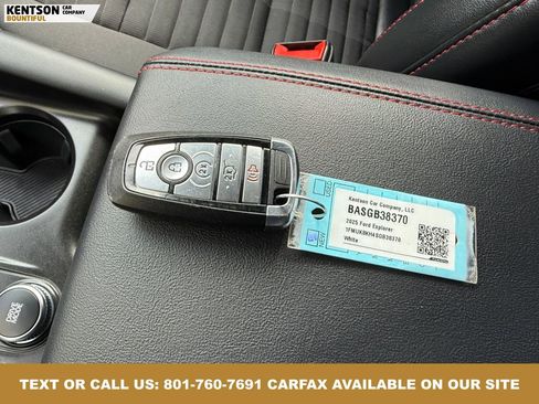 Used 2025 Ford Explorer ST-Line w/ ST-Line Street Pack image 40