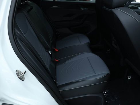 New 2026 Volkswagen Tiguan SE R-Line AWD/4WD image 37