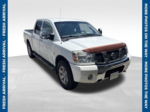Used 2004 Nissan Titan LE w/ (Tow) Big Tow Pkg AWD/4WD image 1