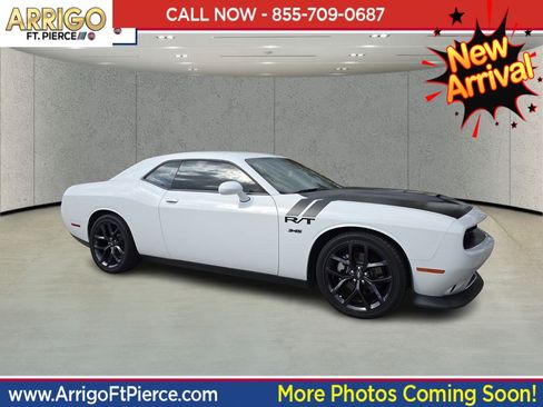 Used 2023 Dodge Challenger R/T w/ Blacktop Package image 1
