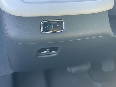 New 2025 Lincoln Navigator Reserve image 13