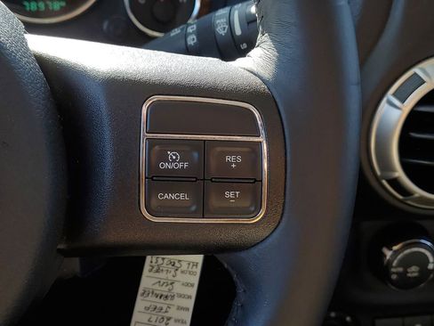 Used 2017 Jeep Wrangler Unlimited Sahara w/ Connectivity Group image 16