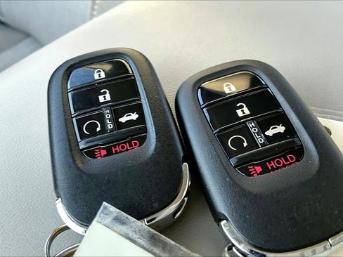 Used 2024 Honda Accord EX image 12