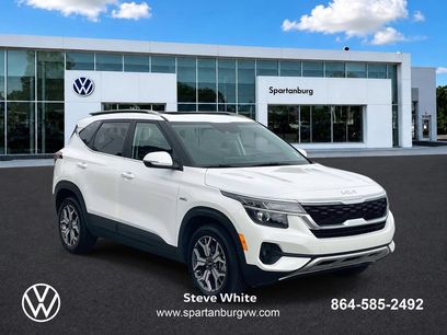 Used 2023 Kia Seltos EX
