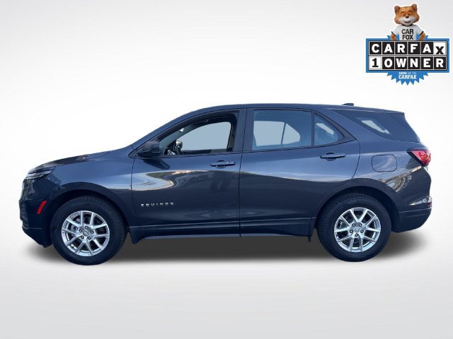 Certified 2022 Chevrolet Equinox LS AWD/4WD image 2