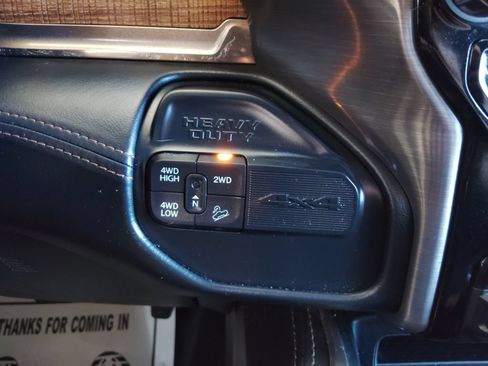 Used 2020 RAM 2500 Limited AWD/4WD image 34