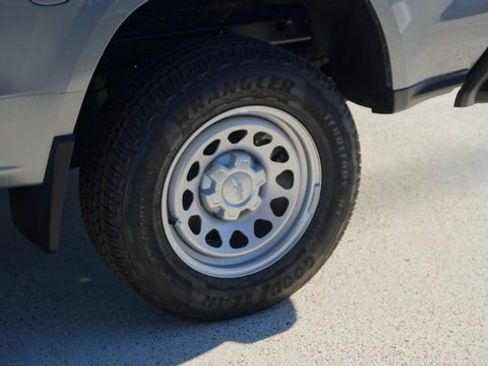 New 2026 Chevrolet Colorado W/T w/ WT Convenience Package II image 13