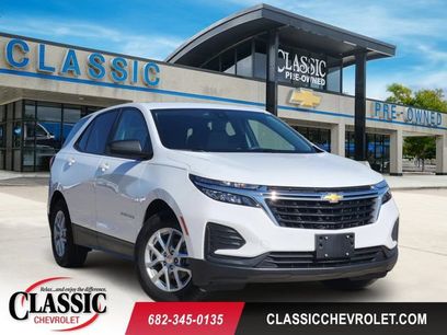 Used 2022 Chevrolet Equinox LS w/ LS Convenience Package