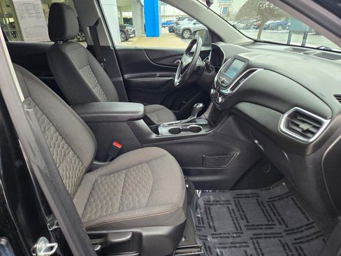 Used 2018 Chevrolet Equinox LT image 6