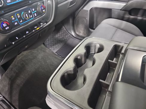 Used 2017 Chevrolet Silverado 1500 LT w/ Midnight Edition AWD/4WD image 29