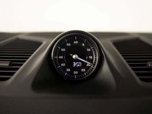 New 2026 Porsche Cayenne S image 24