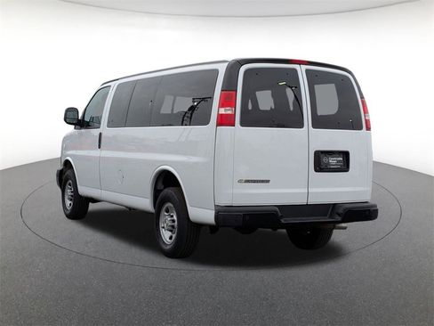 Used 2023 Chevrolet Express 3500 LS image 7