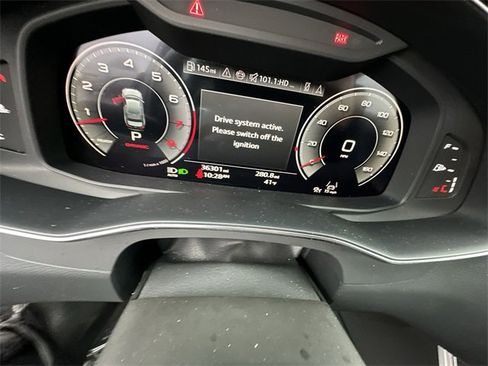 Used 2024 Audi A6 Premium Plus image 10