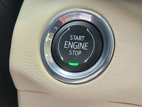 Certified 2023 Buick Envision Avenir AWD/4WD image 20