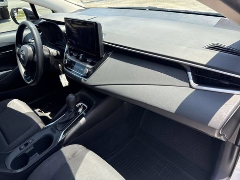 Used 2023 Toyota Corolla LE FWD image 26