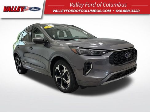 Certified 2023 Ford Escape ST-Line Elite AWD/4WD image 1