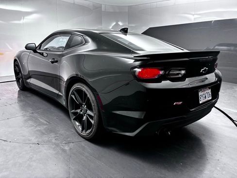 Used 2019 Chevrolet Camaro LT w/ RS Package image 4