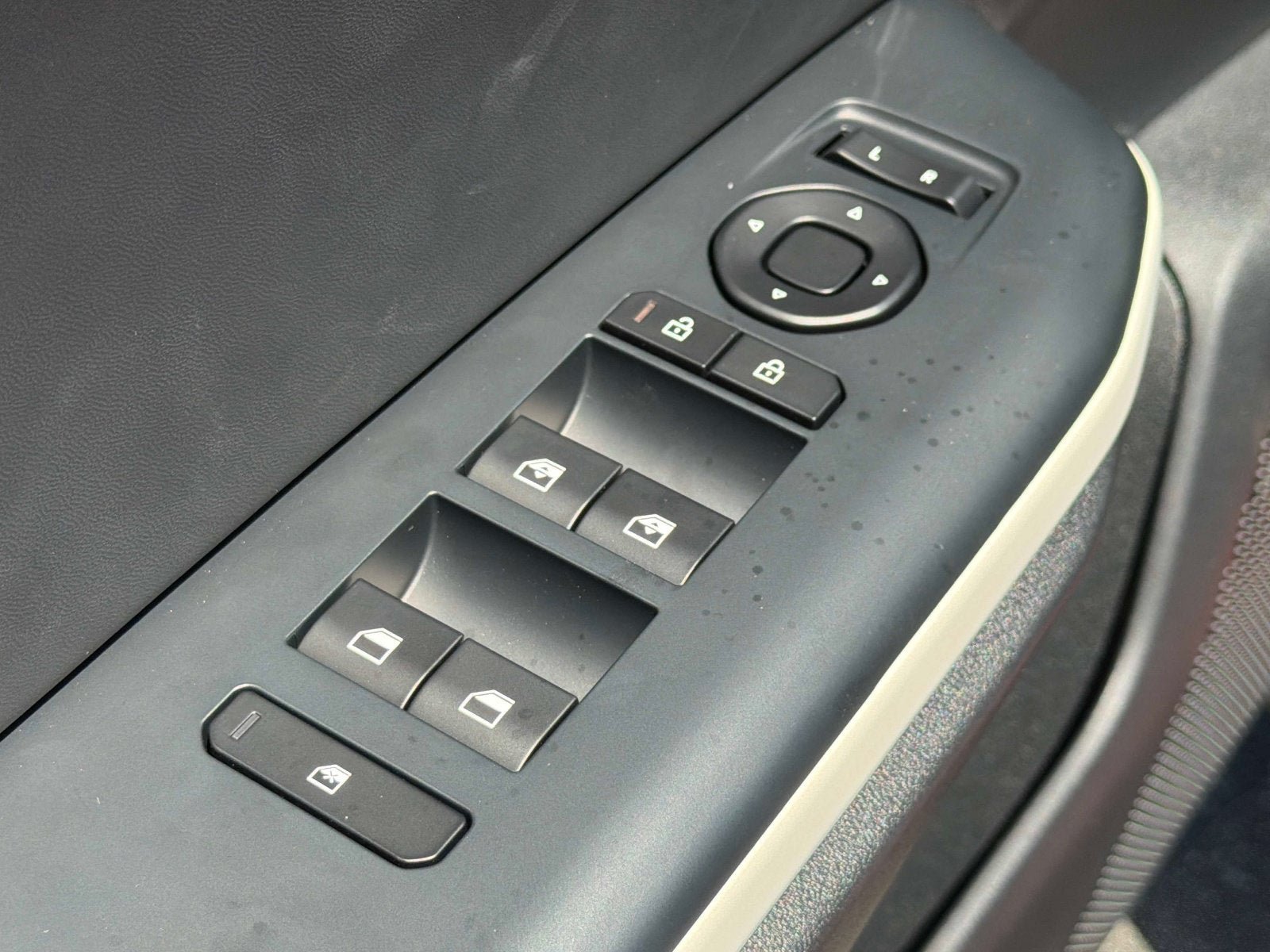 New 2026 Kia K4 GT-Line FWD image 14
