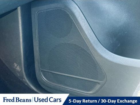 Used 2012 Volkswagen Touareg Sport AWD/4WD image 25