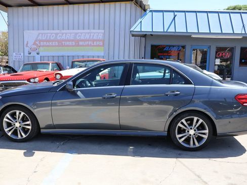 Used 2016 Mercedes-Benz E 350 Sedan image 4