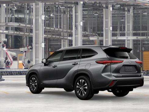 New 2026 Toyota Highlander XLE AWD/4WD image 8