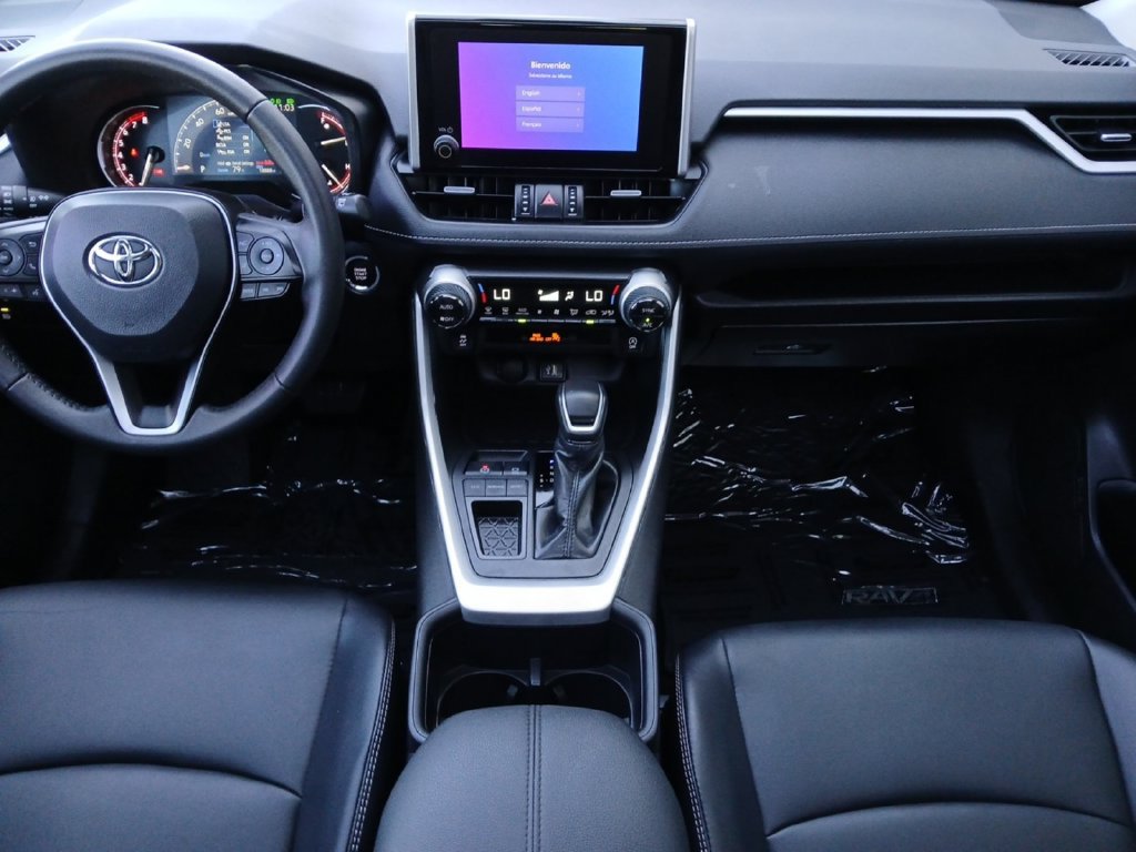 Used 2025 Toyota RAV4 XLE Premium FWD image 3