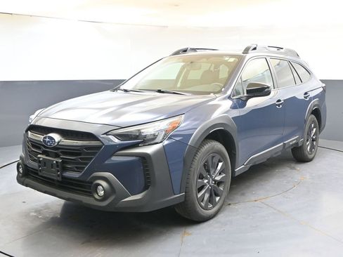 Certified 2025 Subaru Outback Onyx Edition AWD/4WD image 1