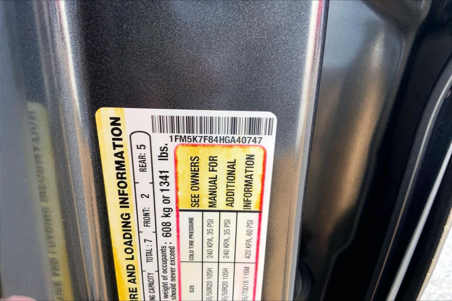 Used 2017 Ford Explorer Limited w/ Equipment Group 301A FWD image 28