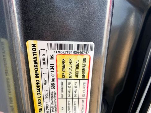 Used 2017 Ford Explorer Limited w/ Equipment Group 301A FWD image 28