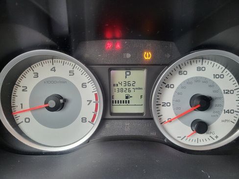 Used 2014 Subaru Impreza 2.0i Premium w/ All-Weather Package w/CVT image 18