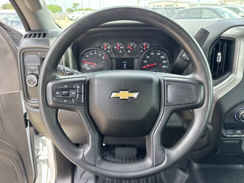 Used 2025 Chevrolet Silverado 1500 W/T RWD image 20