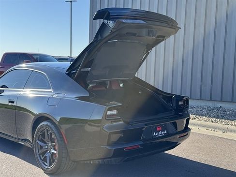 Used 2024 Dodge Charger Daytona Scat Pack w/ Plus Group AWD/4WD image 29