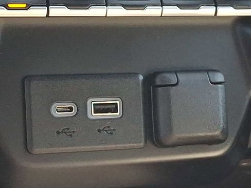 Used 2022 Chevrolet Silverado 1500 RST w/ Convenience Package II image 25