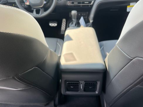 Used 2026 Toyota Camry SE w/ Convenience Package FWD image 34