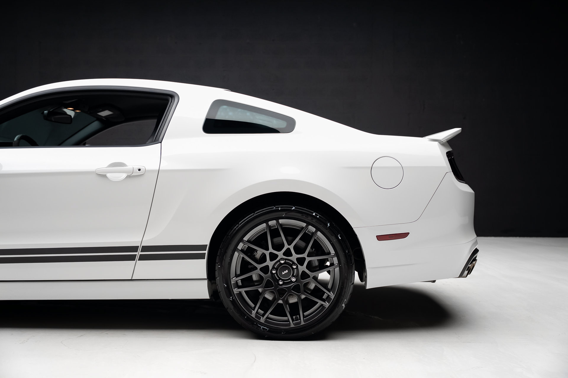Used 2013 Ford Mustang Shelby GT500 RWD image 20