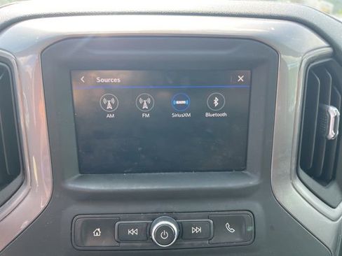 Used 2021 Chevrolet Silverado 1500 Custom Trail Boss w/ LPO, Dark Essentials Package AWD/4WD image 18