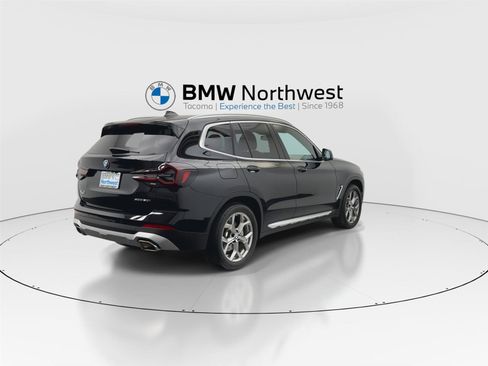 Used 2022 BMW X3 xDrive30i w/ Convenience Package image 3