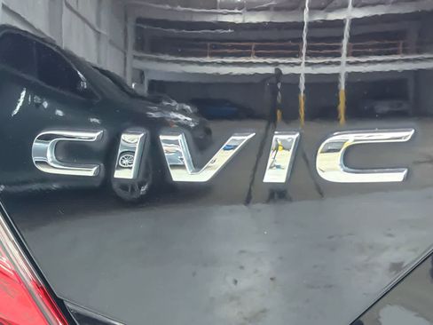 Used 2016 Honda Civic EX image 26