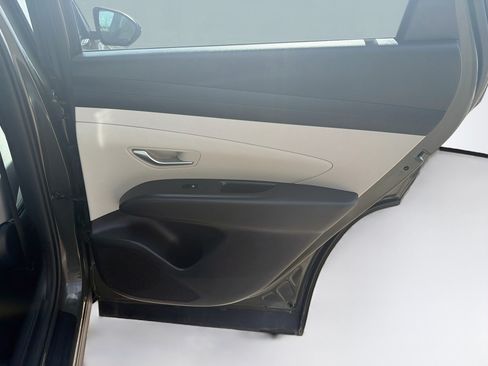 Used 2025 Hyundai Tucson SEL AWD/4WD image 32