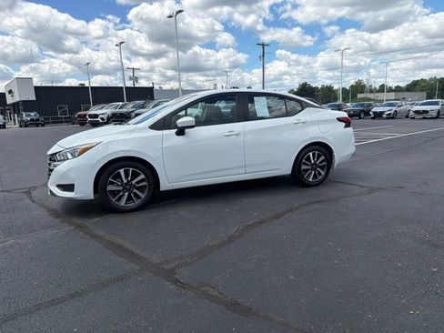 Used 2024 Nissan Versa SV w/ Trunk Package FWD image 22