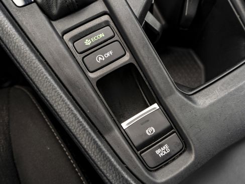 Certified 2023 Honda Accord EX image 28