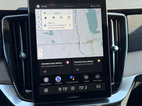 New 2026 Volvo XC90 B6 Plus w/ Protection Package Premier image 14