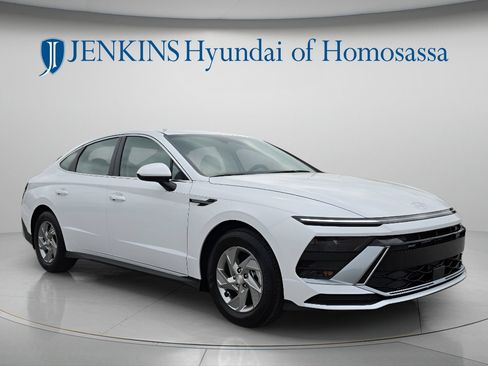 New 2026 Hyundai Sonata SE FWD image 12