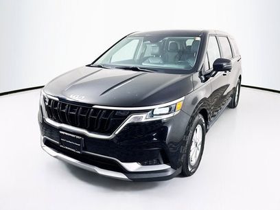 Certified 2024 Kia Carnival LX